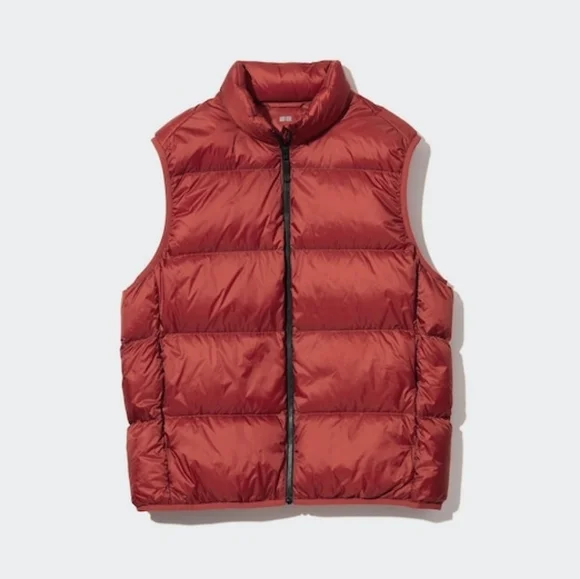 Uniqlo Ultra Light Down Vest Men's Red Size Medium - Picture 1 of 7